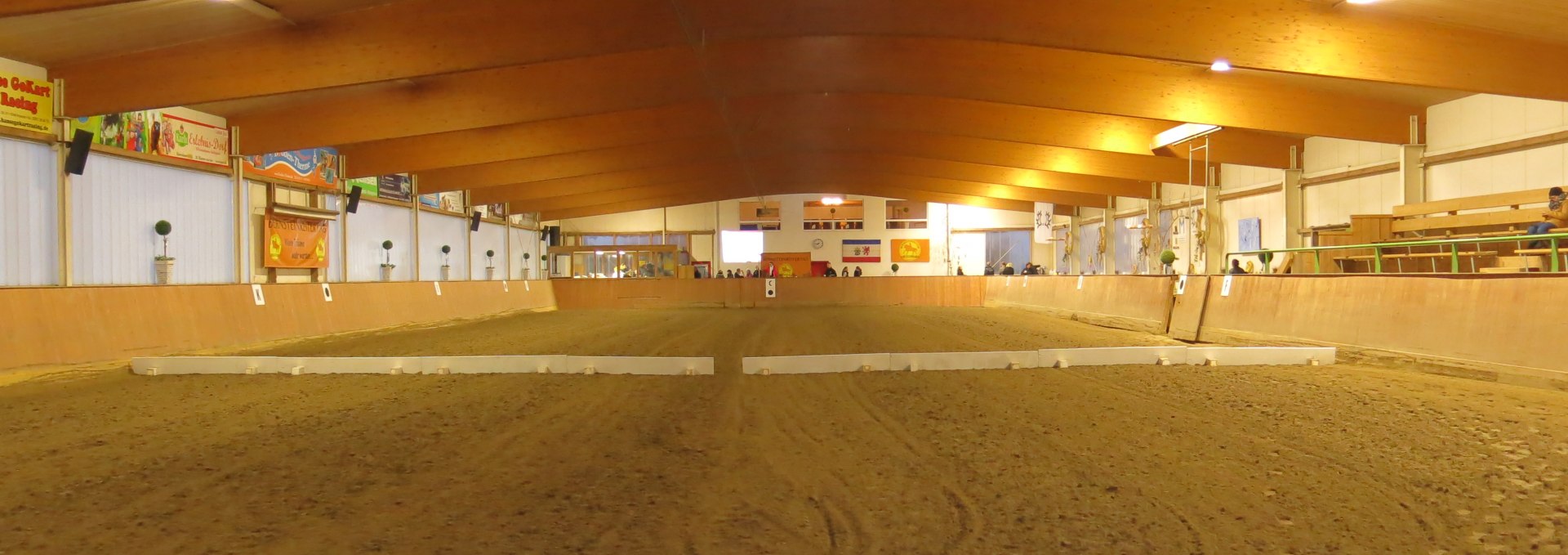 Indoor riding arena, © Bernsteinreiter