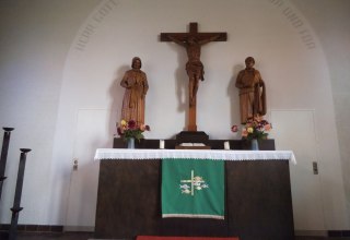 Altar in the village church of Göhren, © Tourismuszentrale Rügen