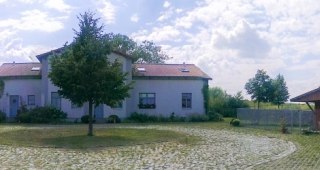 View of Thomas farm in Wendisch Waren, © Thomas Hof und Pferdehof Kusch/ Schmidt