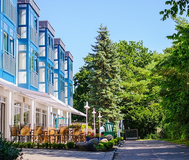 Our hotel Atrium am Meer is an ideal starting point for hiking tours on the Island of Rügen, © Albrechtshof Hotels