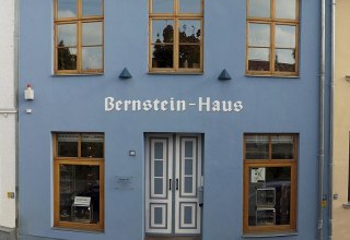 The business in the old town, © Bernsteinhaus