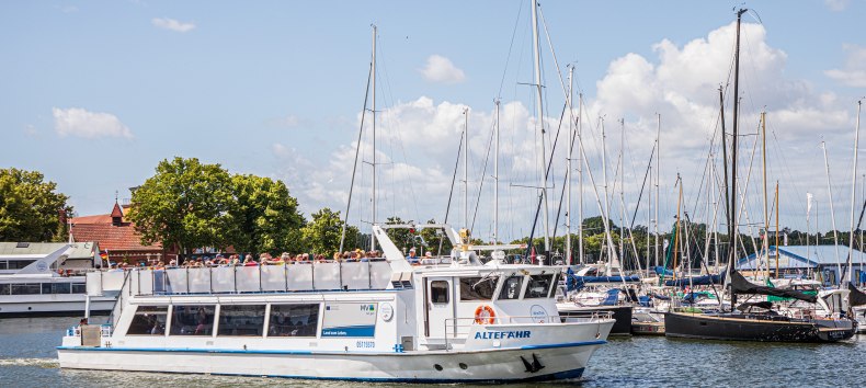 Experience the Hanseatic City of Stralsund from the water, © Weiße Flotte GmbH