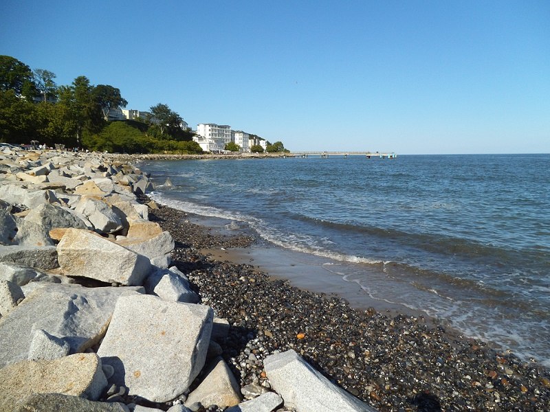 View from the beach to Sassnitz, © H. Seelenbinder