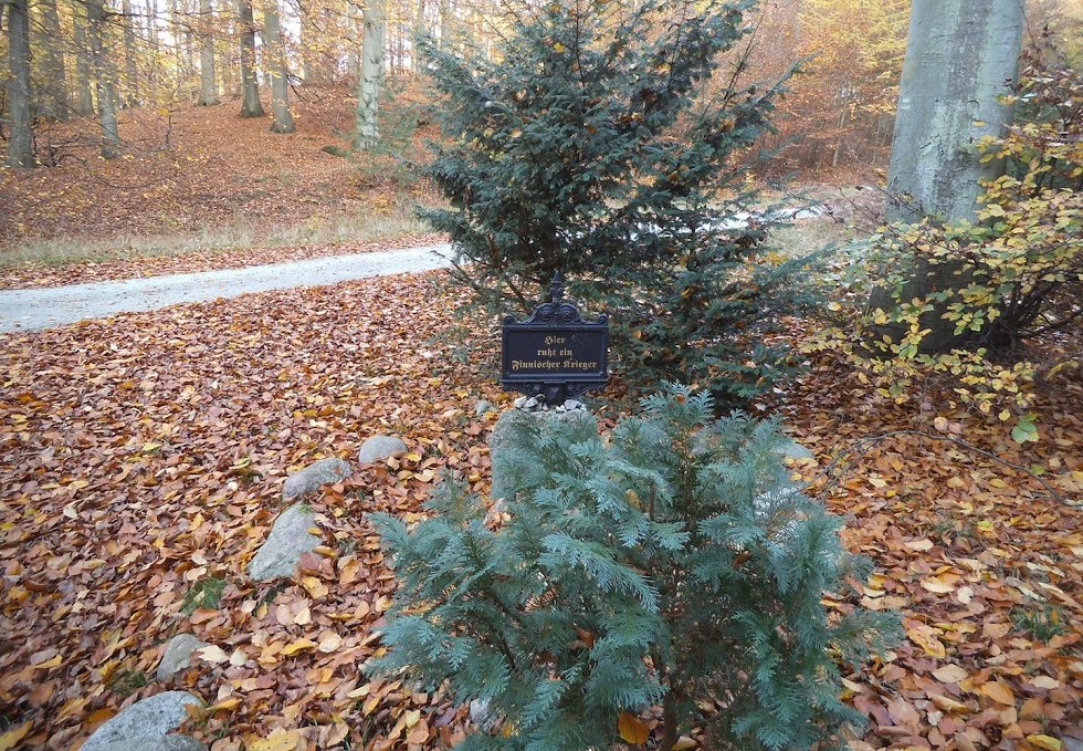 Tomb of the Finnish Warrior in Granitz, © Tourismuszentrale Rügen