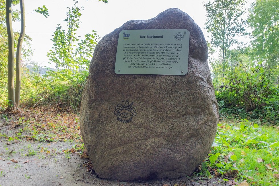 Memorial stone to an incident that is said to have taken place in the egg tunnel., © Frank Burger