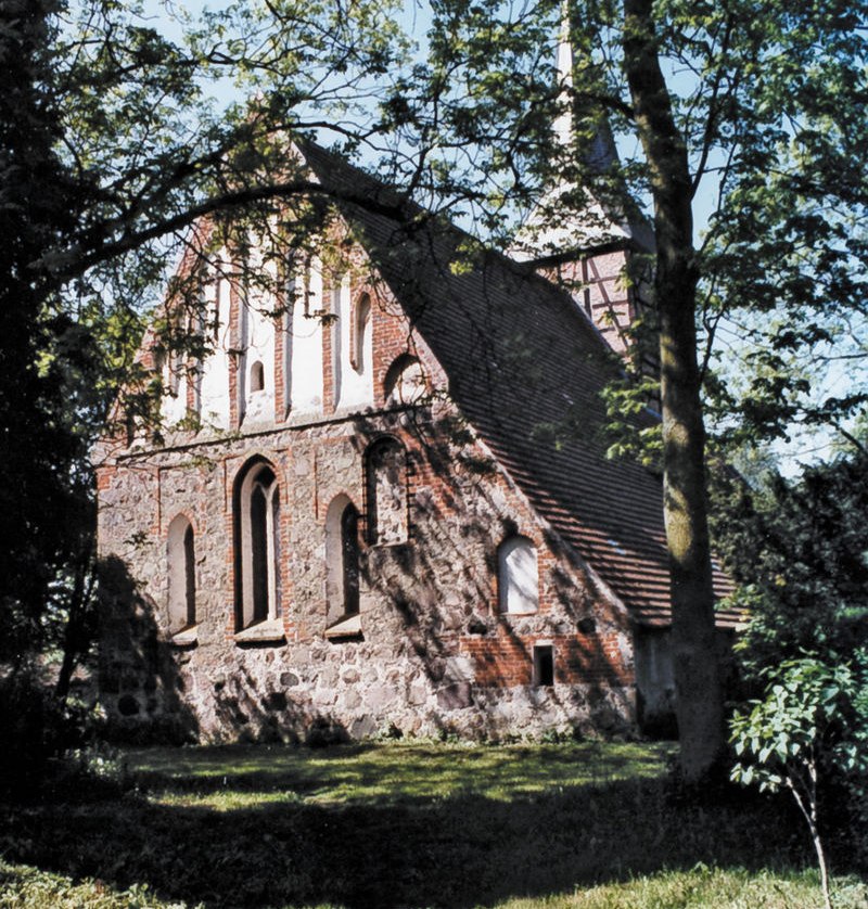 Village church Vipperow, © gemeinfrei Wikipedia