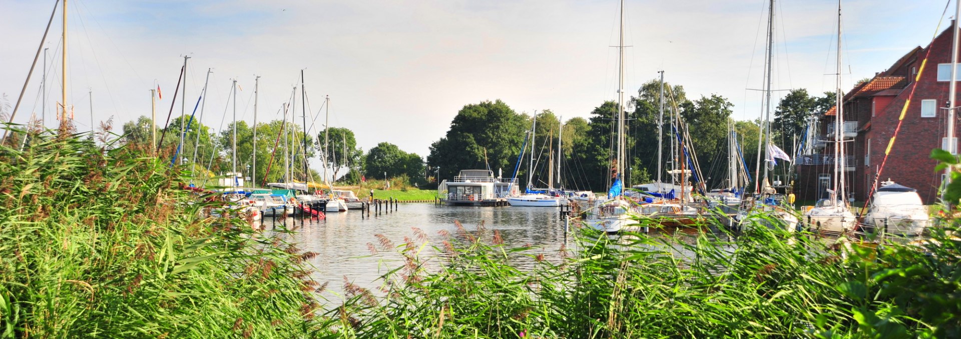 Marina entrance with view across the Uecker river to Ueckermünde, © Lagunenstadt Ueckermünde