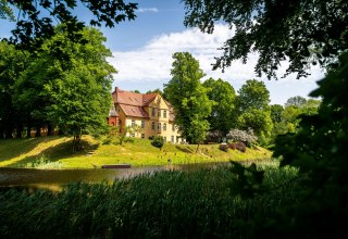 Lühburg Castle and Palace Park, © Schloss Lühburg