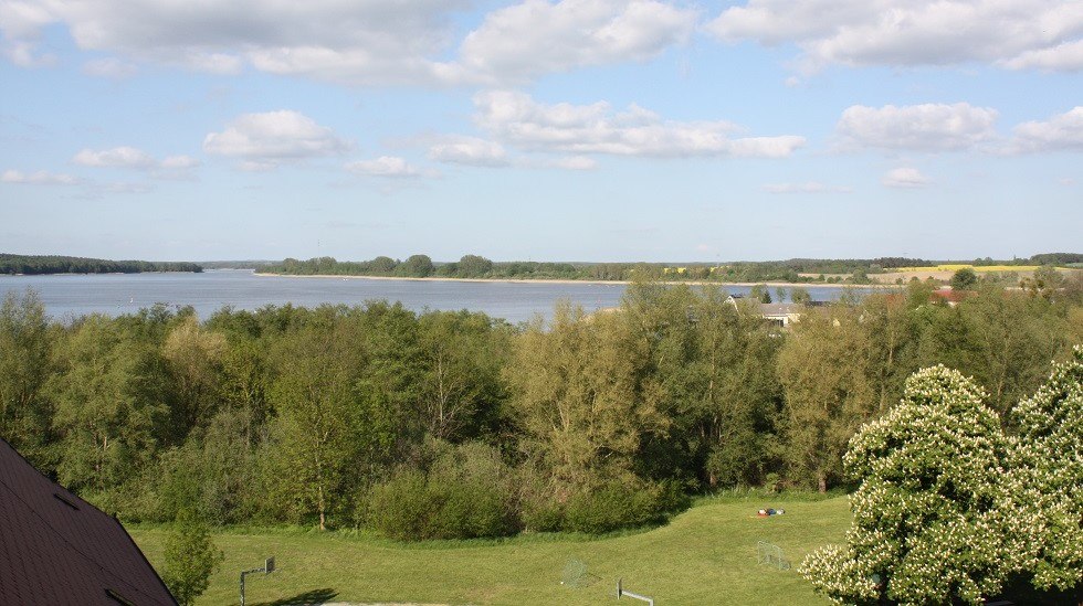 View from the fishing tower of the Wesenberg castle to the Woblitz lake, © Mecklenburgische Kleinseenplatte Touristik GmbH