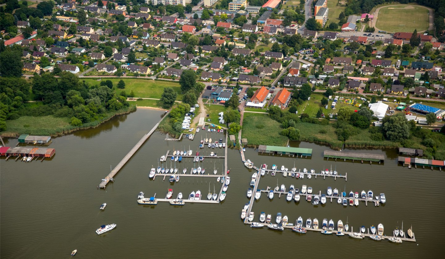 Sailing harbor Rechlin, © TDG Rechlin mbH / Hans Blossey