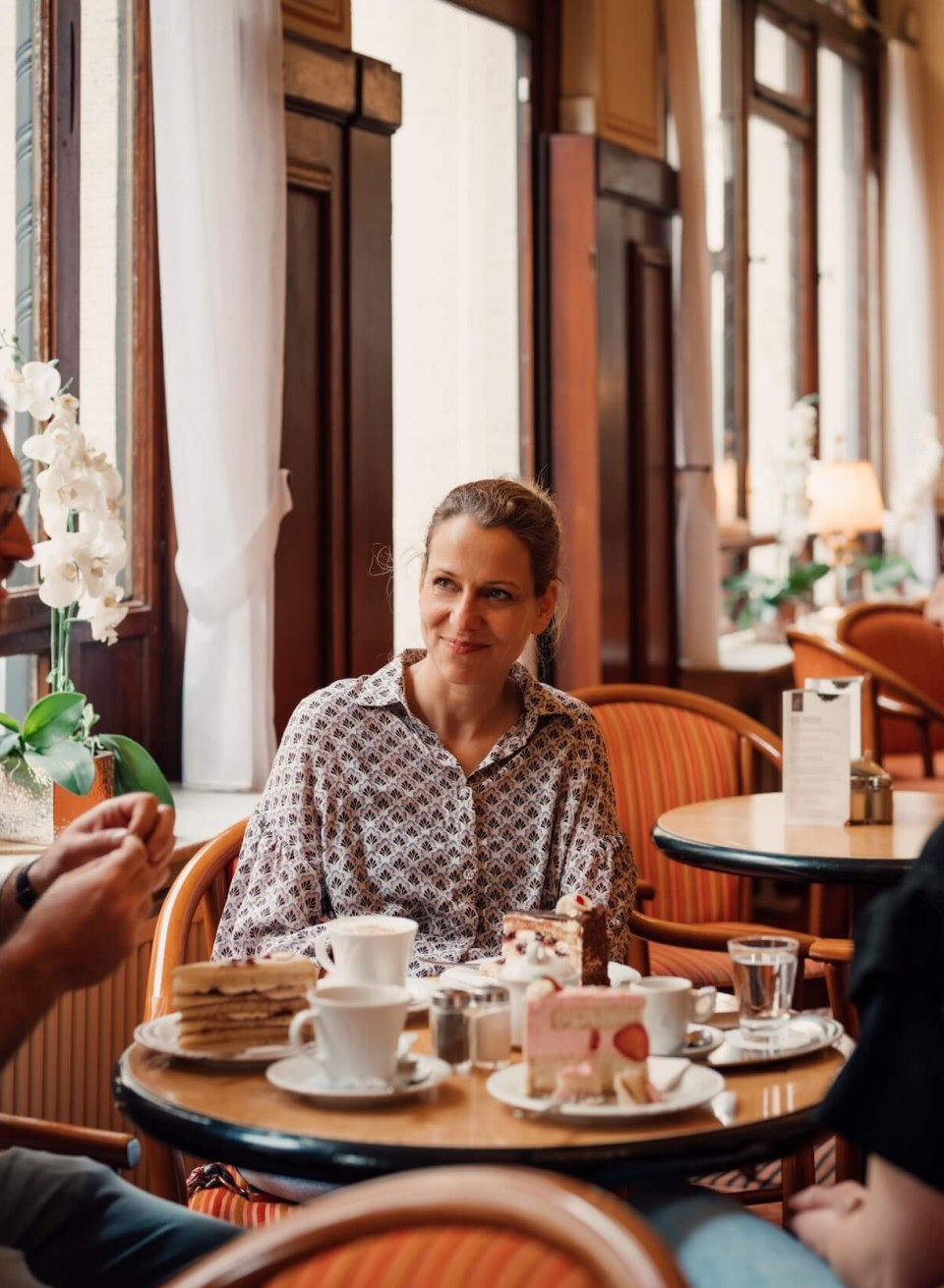 Coffee and cake with friends at Café Prag in Schwerin