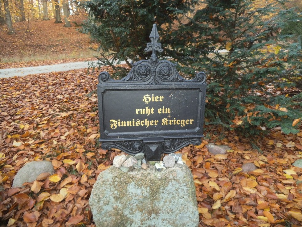 Tomb of the Finnish Warrior in Granitz, © Tourismuszentrale Rügen