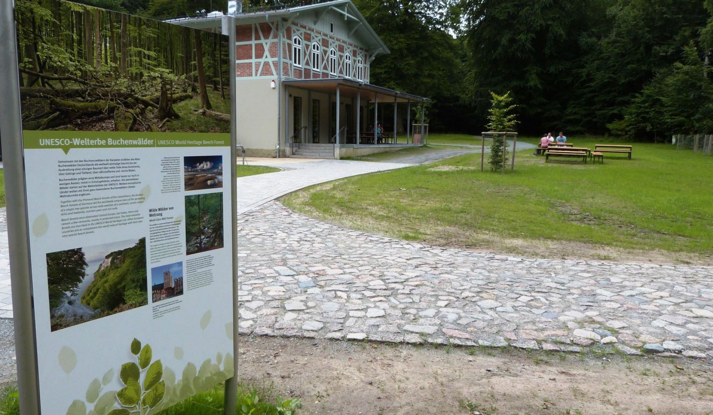 Exterior view of the UNESCO World Heritage Forum in Sassnitz, © Gesine Häfner / Nationalpark-Zentrum KÖNIGSSTUHL