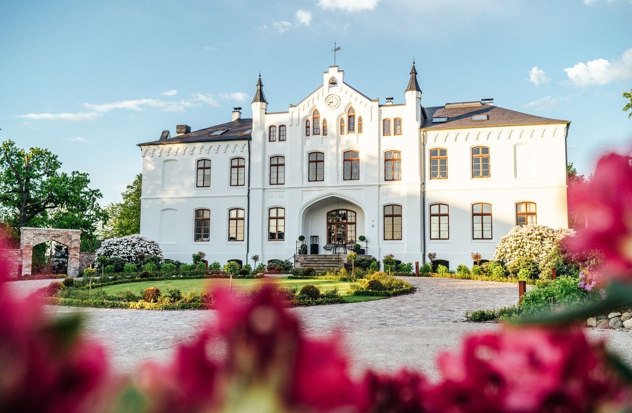 Exterior view of the pretty manor house, © Gutshaus Klein Kussewitz