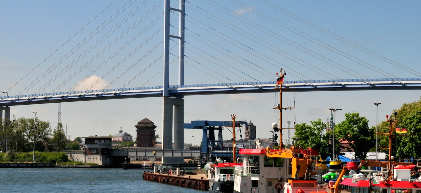 Stralsund and its 2 bridges, © Tourismuszentrale Rügen