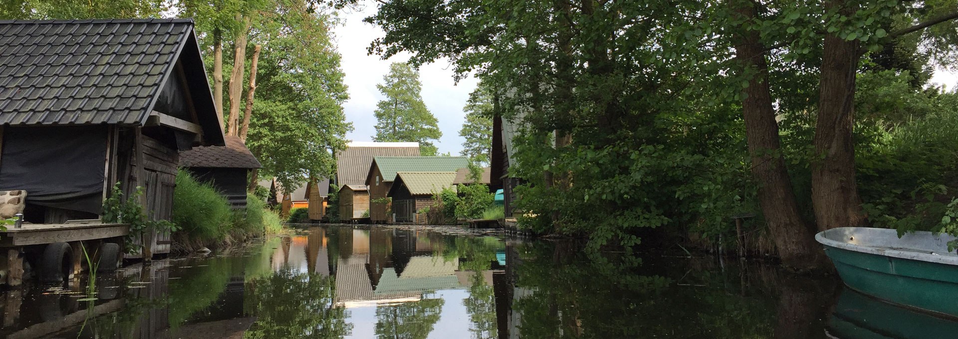 Canoe tours through dreamy villages, © Valentin Tschepego