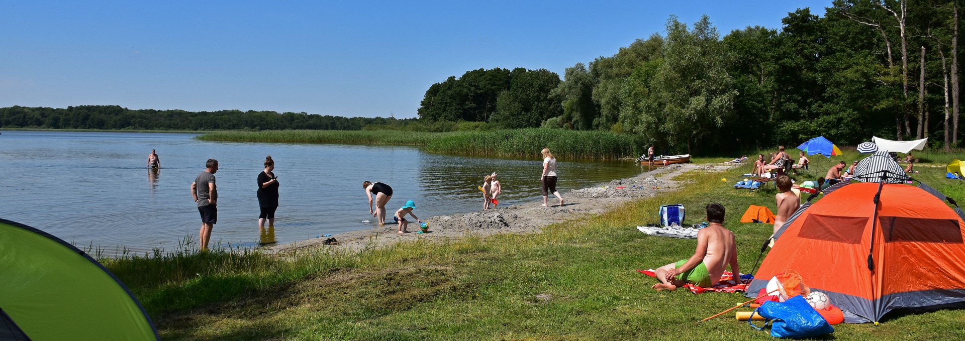 Campsite own beach, © Campingpark Seedorf